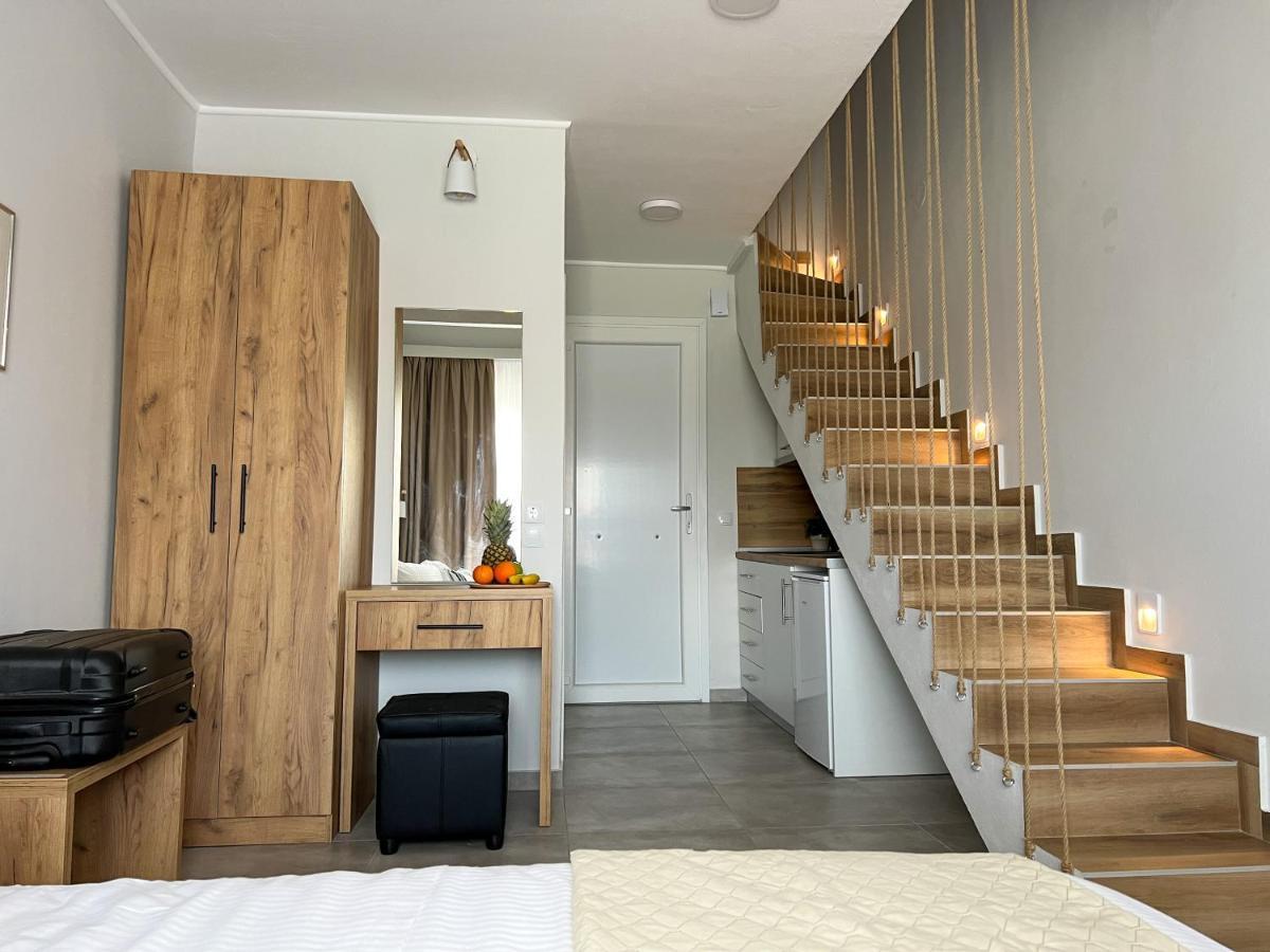 Sithon Diamond Suites Nikiti  Buitenkant foto