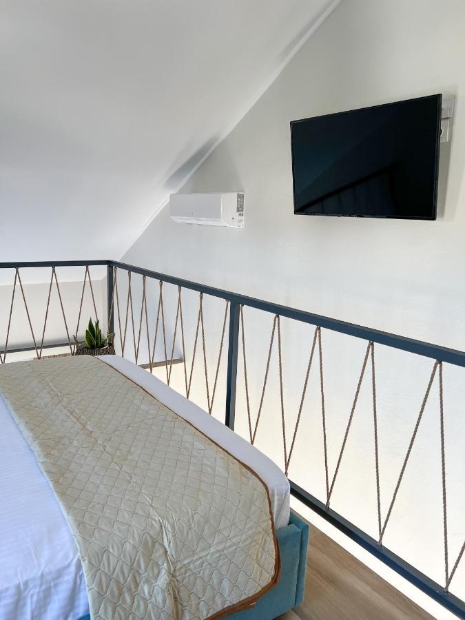 Sithon Diamond Suites Nikiti  Buitenkant foto