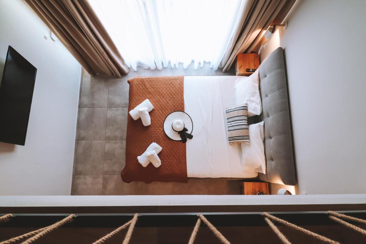 Sithon Diamond Suites Nikiti  Buitenkant foto