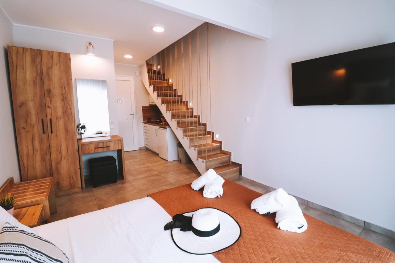 Sithon Diamond Suites Nikiti  Buitenkant foto