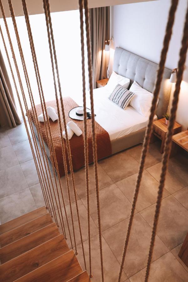 Sithon Diamond Suites Nikiti  Buitenkant foto